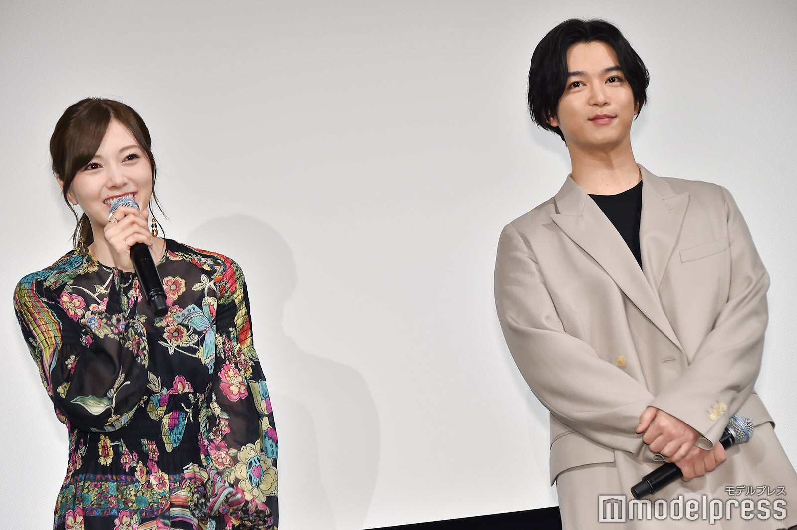 白石麻衣、千葉雄大 （C）モデルプレス