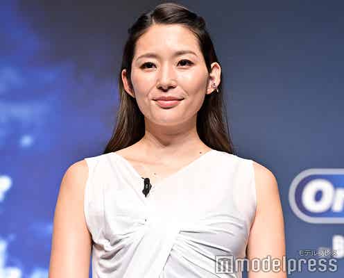 “初代バチェロレッテ”福田萌子、妊娠公表後初の公の場でふっくらお腹披露 病院で言われた“驚きの言葉”明かす