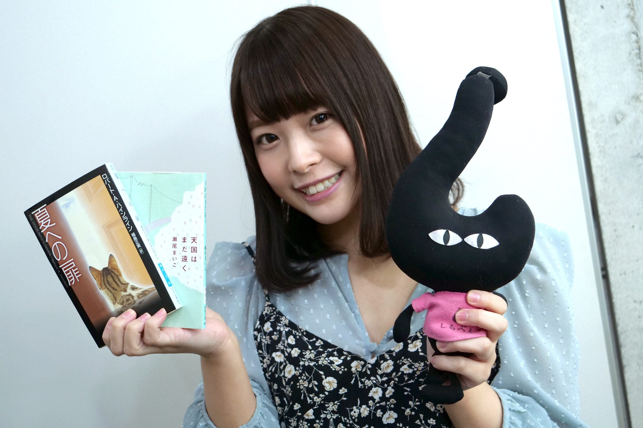 文学美女と正攻法でお近づきになるコツ まずは 読むと元気になる 本に挑もう モデルプレス 文学美女と正攻法でお近づきになるコツ まずは 読むと元気になる 本に挑もう モデルプレス