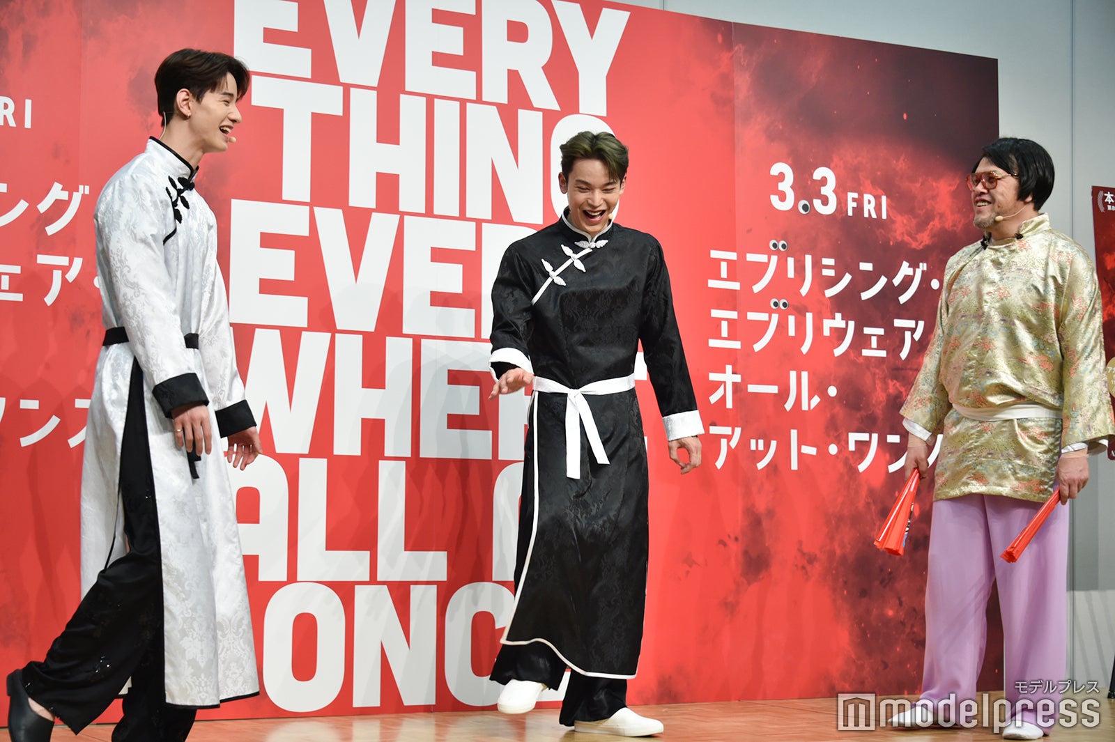 佐藤景瑚、與那城奨、くっきー！ （C）モデルプレス