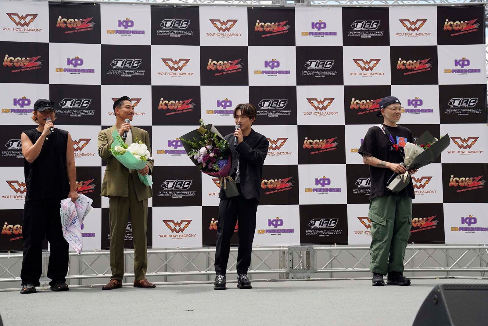 （左から）SHOKICHI、AKIRA、NAOTO、DJ DARUMA（提供写真）