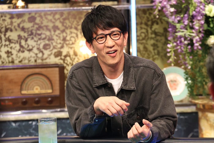 柴田英嗣 (C)フジテレビ