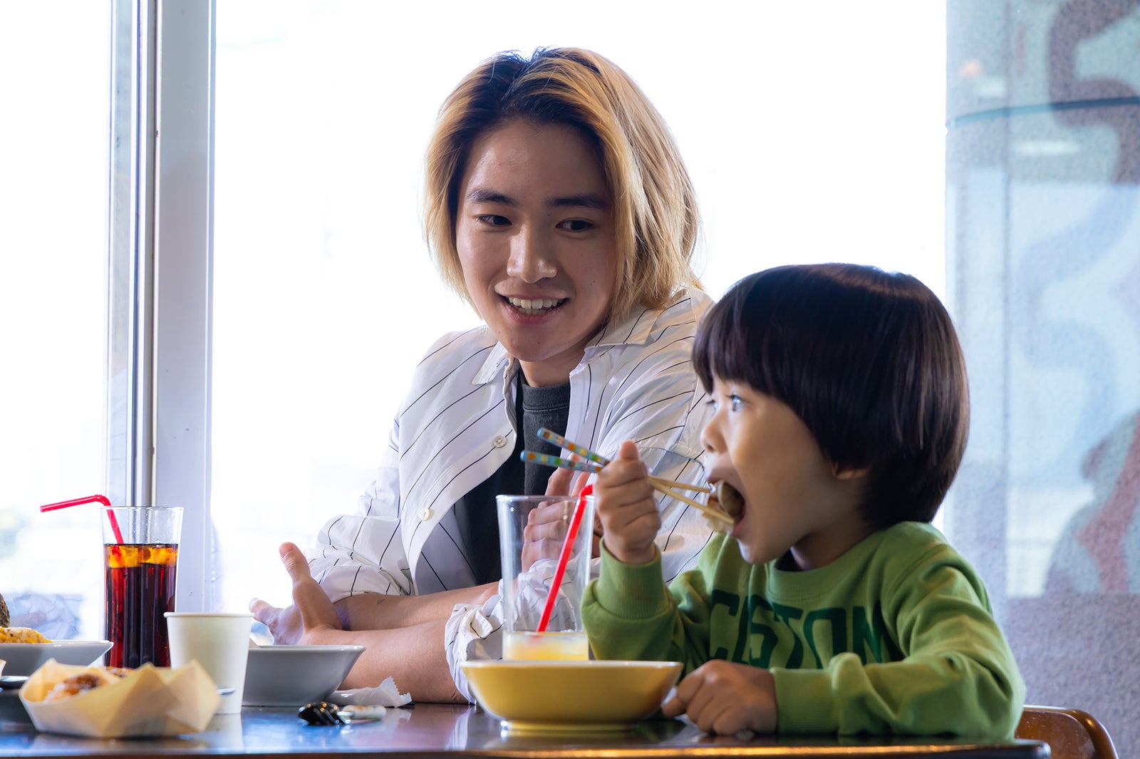 木戸大聖、佐藤大空「ゆりあ先生の赤い糸」第7話より（C）テレビ朝日