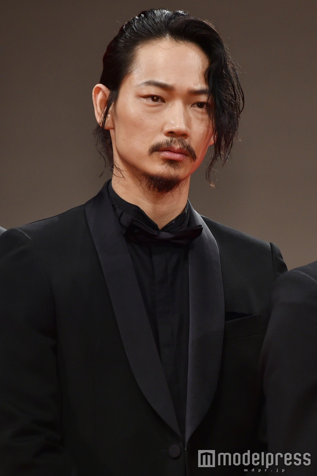 綾野剛 （C）モデルプレス