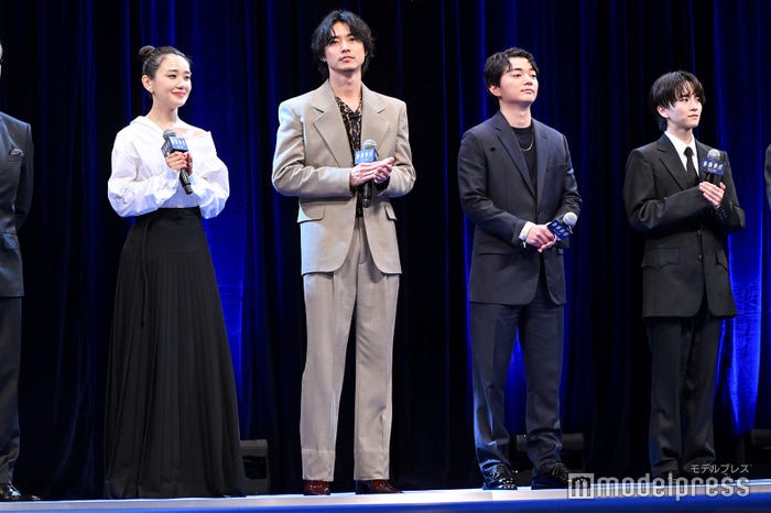 奈緒、山崎賢人、染谷将太、板垣李光人(C)モデルプレス