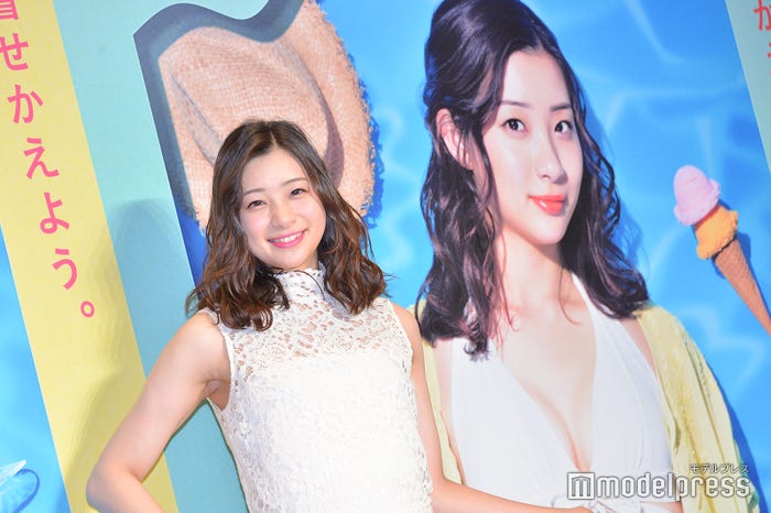 足立梨花 (C)モデルプレス