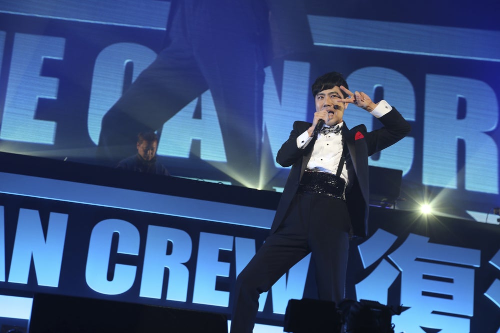 「KICK THE CAN CREW 復活祭」藤井隆／撮影:岸田哲平＆中河原理英