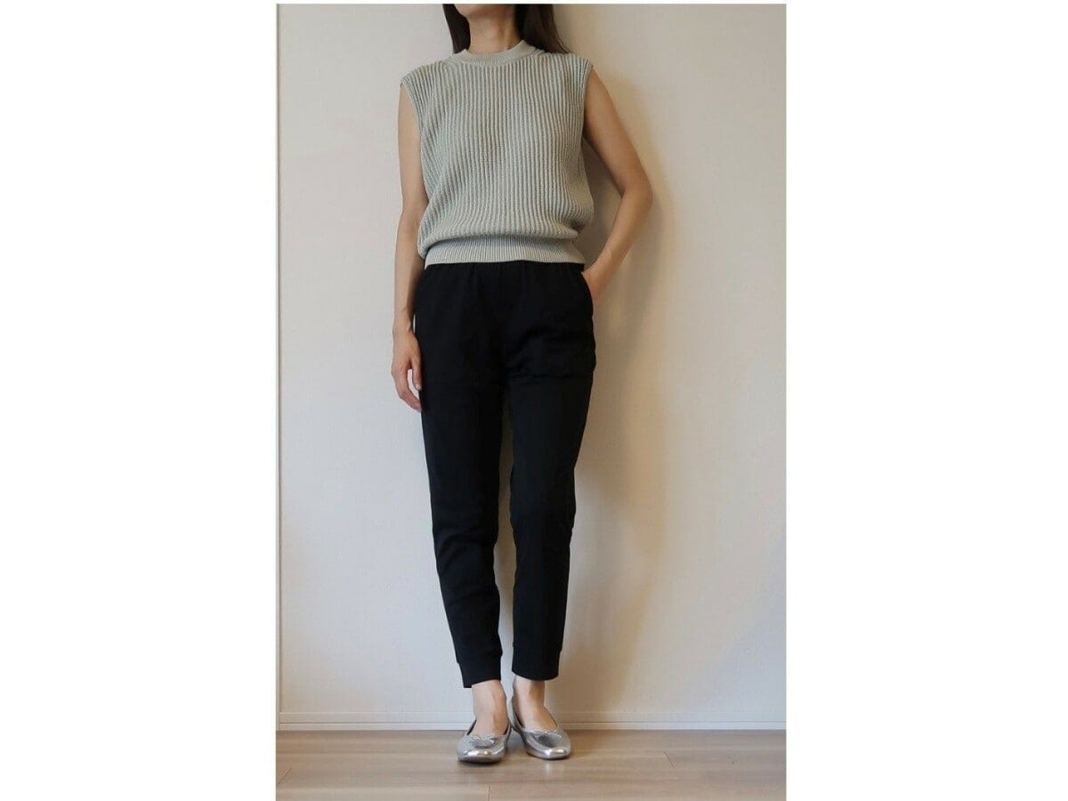 普段着にも馴染み、スポーティー過ぎないところが大人も使いやすいポイント