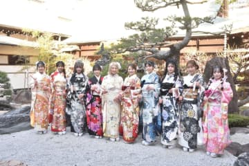 NMB48キャプテン・塩月希依音 二十歳の誓い「1万人超えライブ開催」と「有馬記念の5万負けを取り戻す」