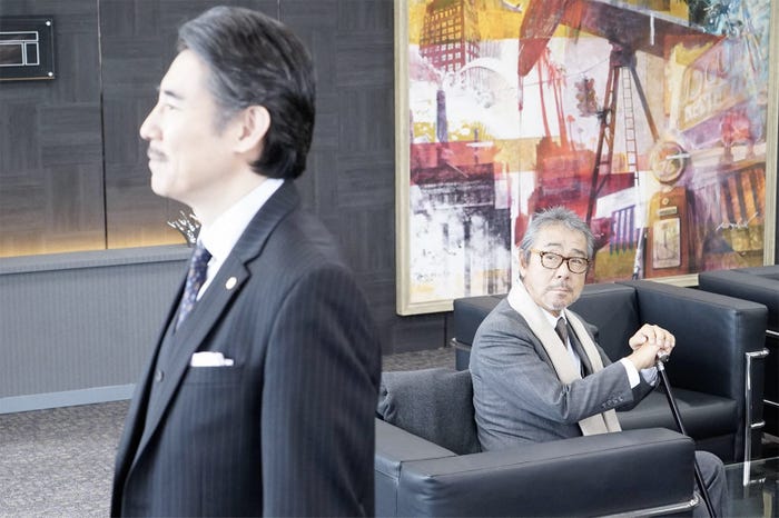 高嶋政伸、寺尾聰/「カインとアベル」第9話より/画像提供:フジテレビ