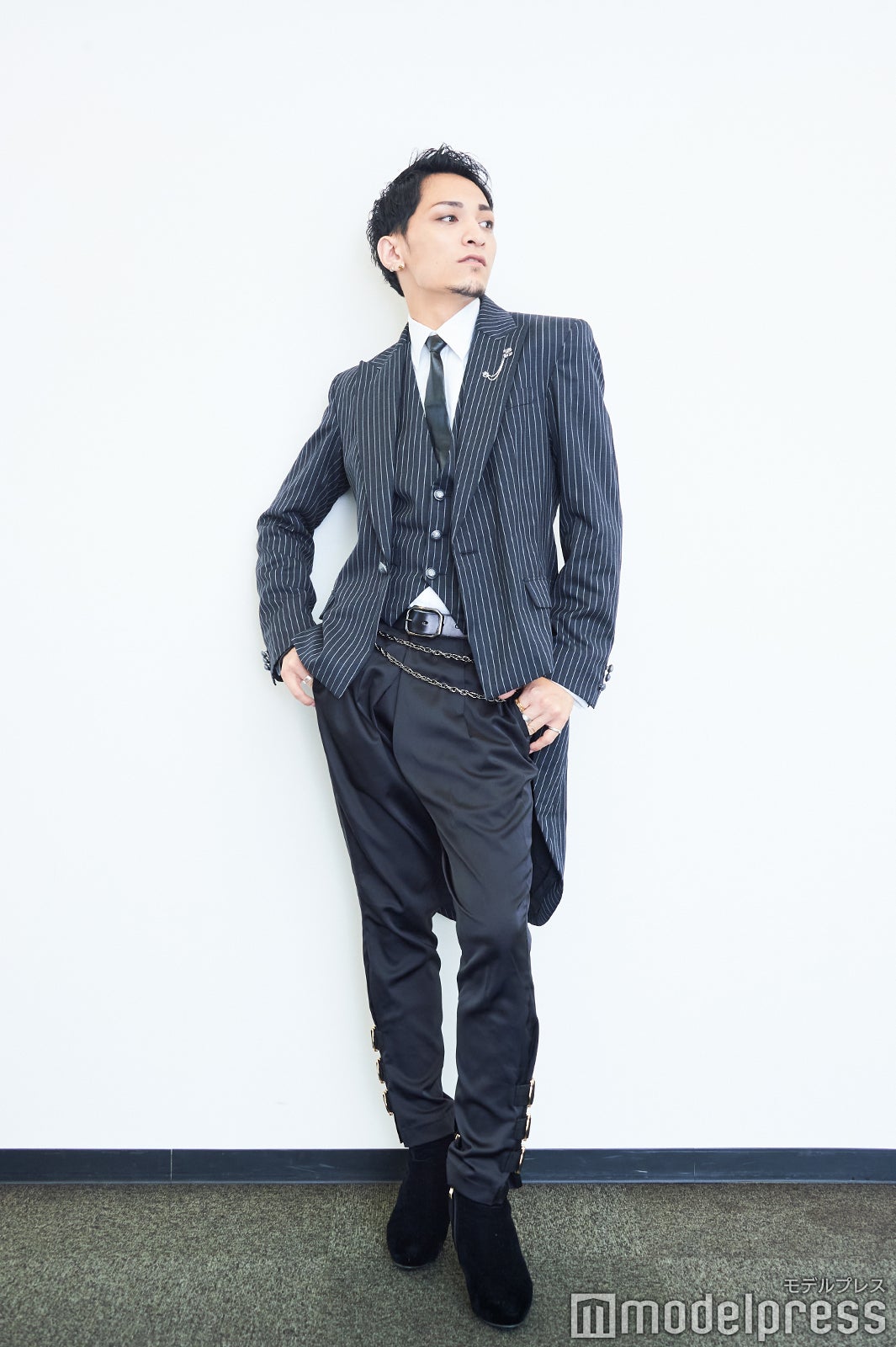 Kamus（C）モデルプレス