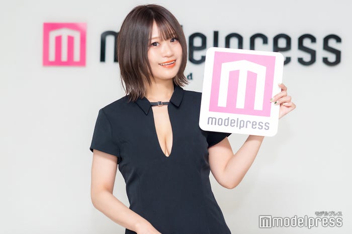 阿久津真央(C)モデルプレス