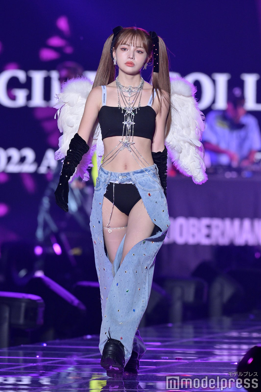 （C）モデルプレス