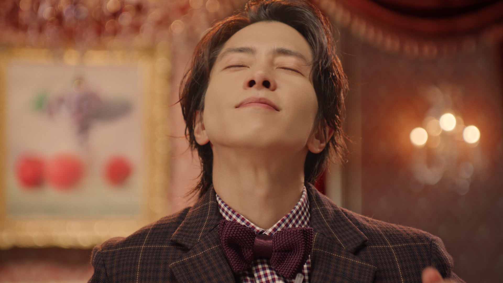 山下智久／新TVCM「マックカフェ『フラッペしちゃった？りんご＆巨峰』」篇より（提供写真）