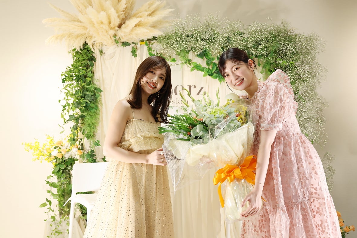 舟山久美子、吉田朱里／写真：Ayami（提供写真）