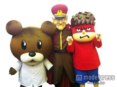 秘密結社鷹の爪団（左から：レオナルド博士、総統、吉田くん）