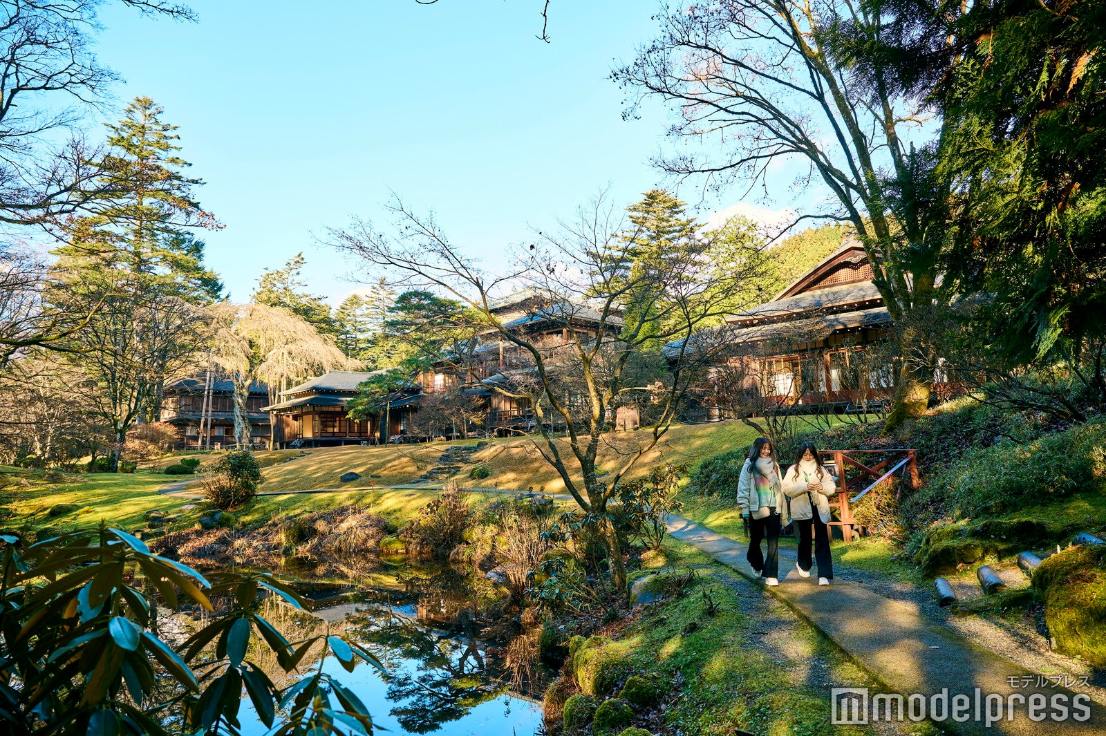 天皇や皇太子もお気に入りだった庭園は神秘的な空間（C）モデルプレス