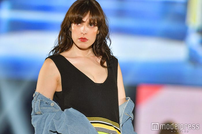 IVAN(C)モデルプレス