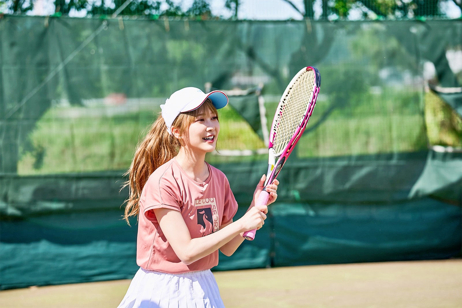 加藤史帆（C）「彩香ちゃんは弘子先輩に恋してる」製作委員会・MBS／第7話より