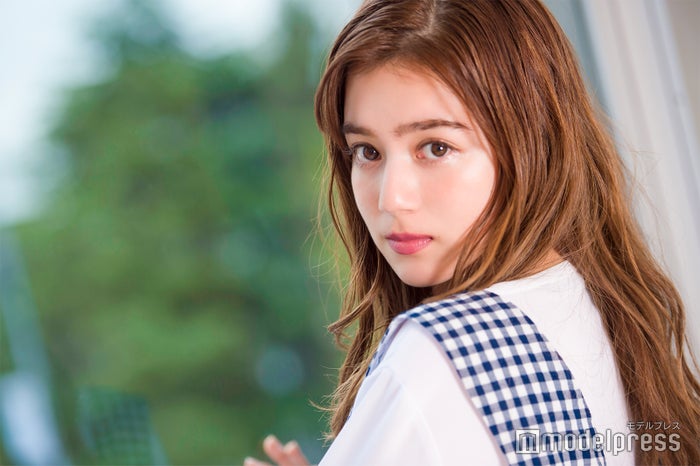 元akb48 伝説の美少女 奥真奈美 卒業後7年間どうしてた 意外な学生生活 芸能界復帰で目指すもの インタビュー後編 モデルプレス 元akb48 伝説の美少女 奥真奈美 卒業後7年間どうしてた 意外な学生生活 芸能界復帰で目指すもの インタビュー後編 モデルプレス