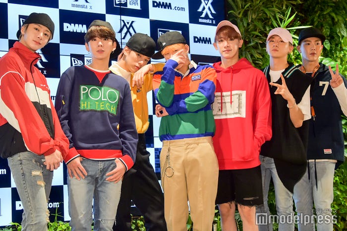 MONSTA X(左から:ヒョンウォン、キヒョン、ミニョク、ジュホン、ウォノ、I.M、ショヌ) (C)モデルプレス