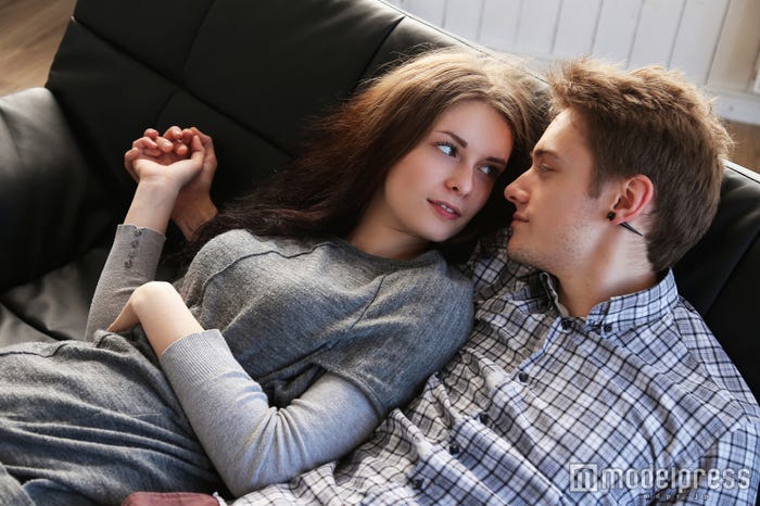 彼とのお泊りに備えて(Photo by paultarasenko/Fotolia)