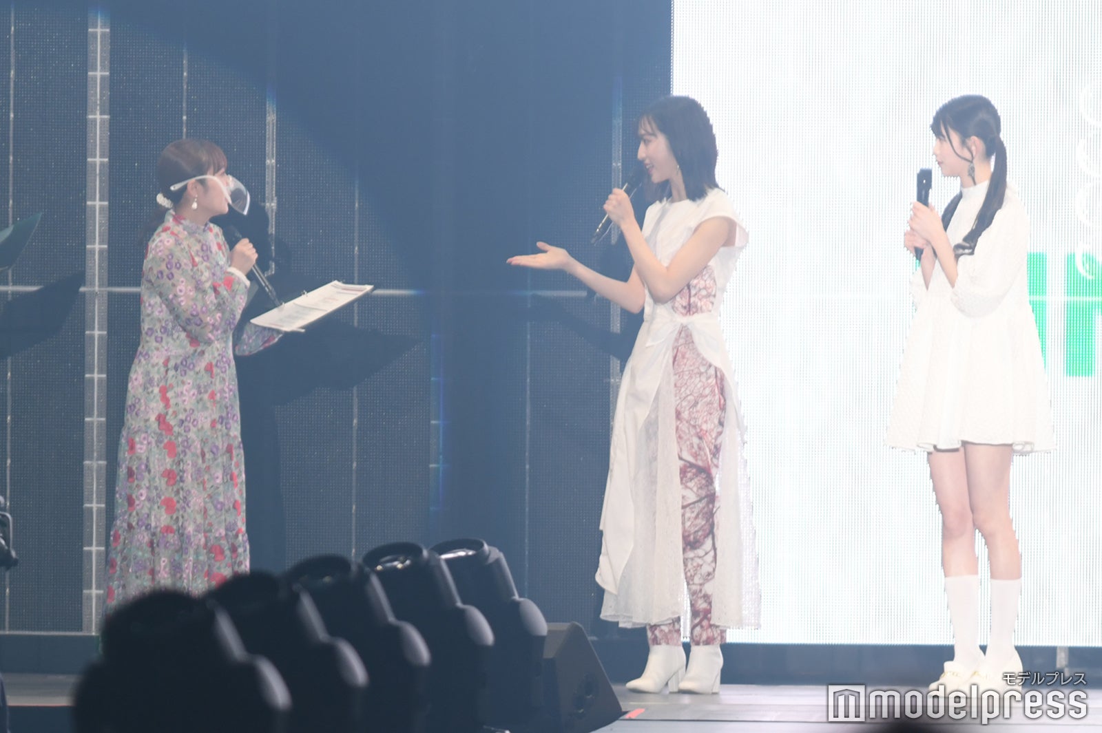 高橋みなみ、小栗有以、千葉恵里 （C）モデルプレス