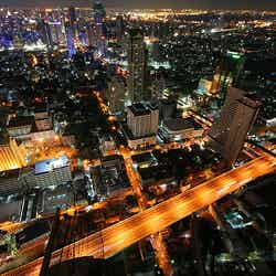 最高にロマンチックな、タイの夜景レストラン3選