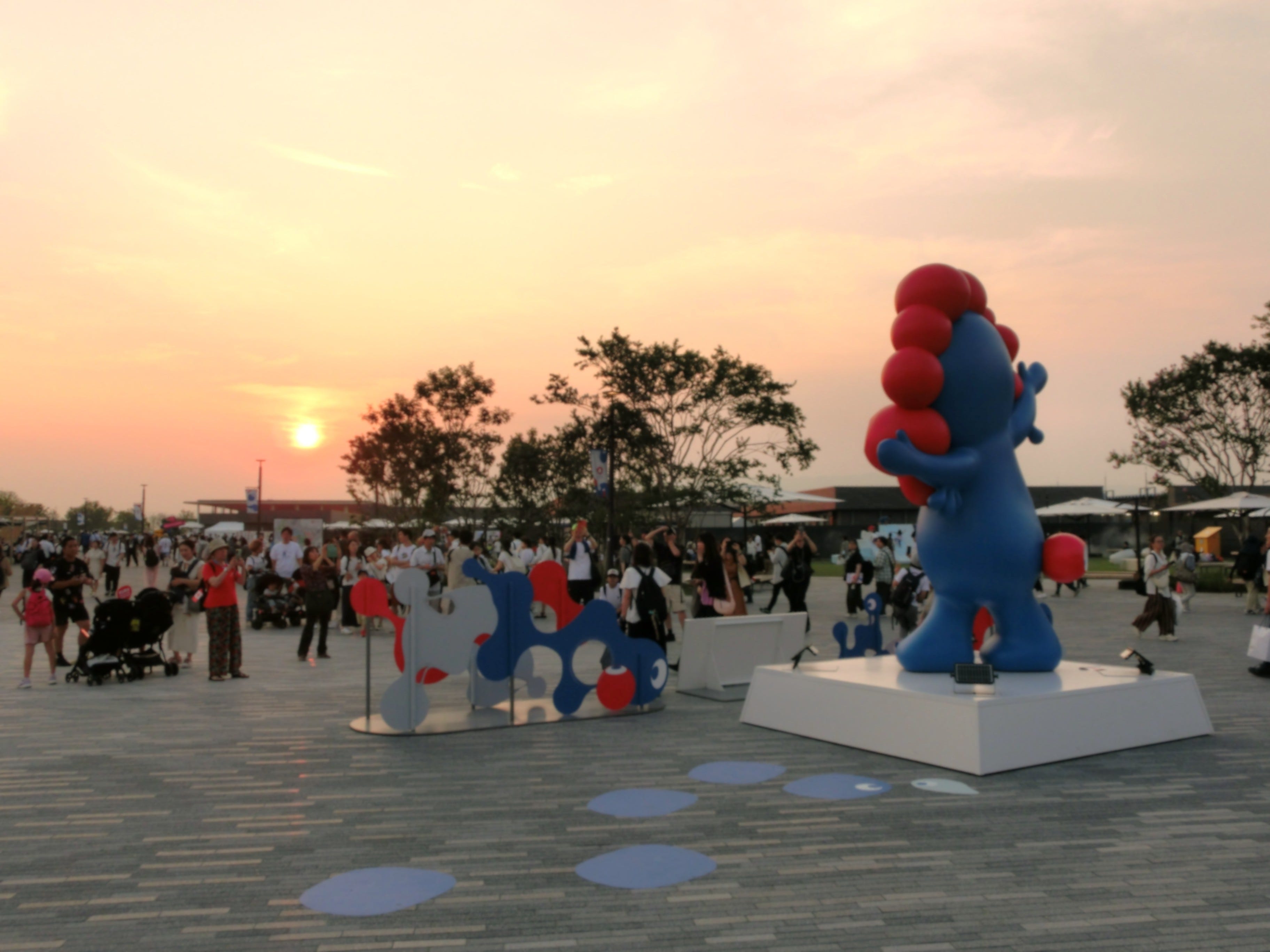 ありがとうミャクミャク。参加者一人ひとりの心のレガシーとしてこれからも永遠に