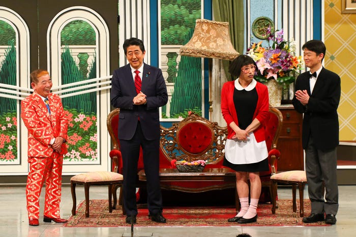 舞台の模様 (提供写真)