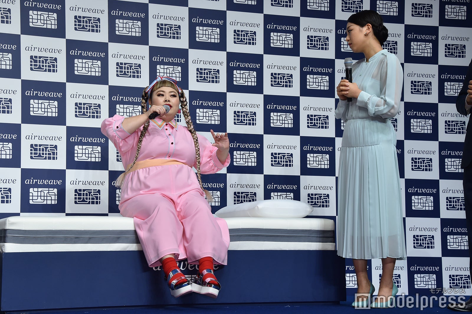 渡辺直美、浅田真央（C）モデルプレス