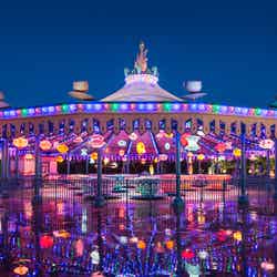夜の香港ディズニーランド・リゾート（C）Disney