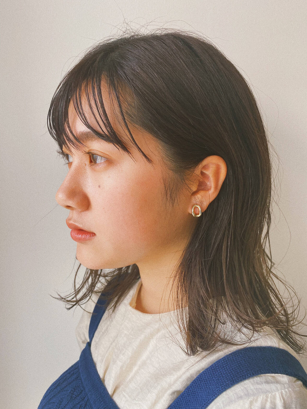 仕草も可愛い 耳かけヘア で男性の視線をゲットして モデルプレス 仕草も可愛い 耳かけヘア で男性の視線をゲットして モデルプレス