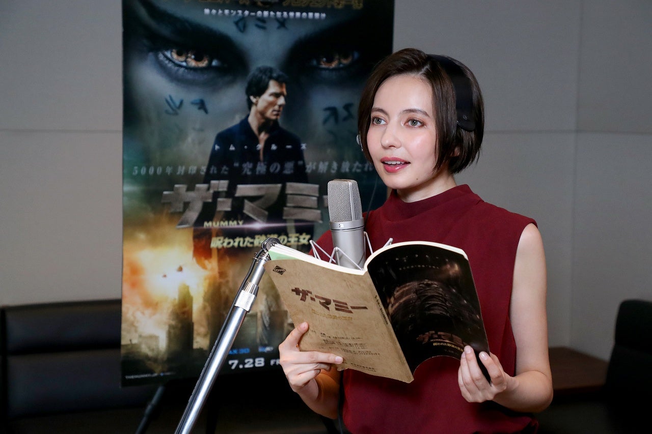 ベッキー“妹の友達”の吹き替えに挑戦　迫力の演技で新たな一面