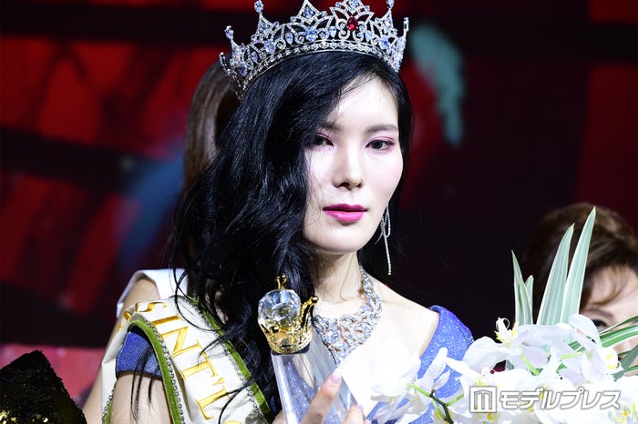 日本一美しいトランスジェンダー 優勝は高橋りおさん Lgbtで悩む人々にエール Miss International Queen Japan モデルプレス