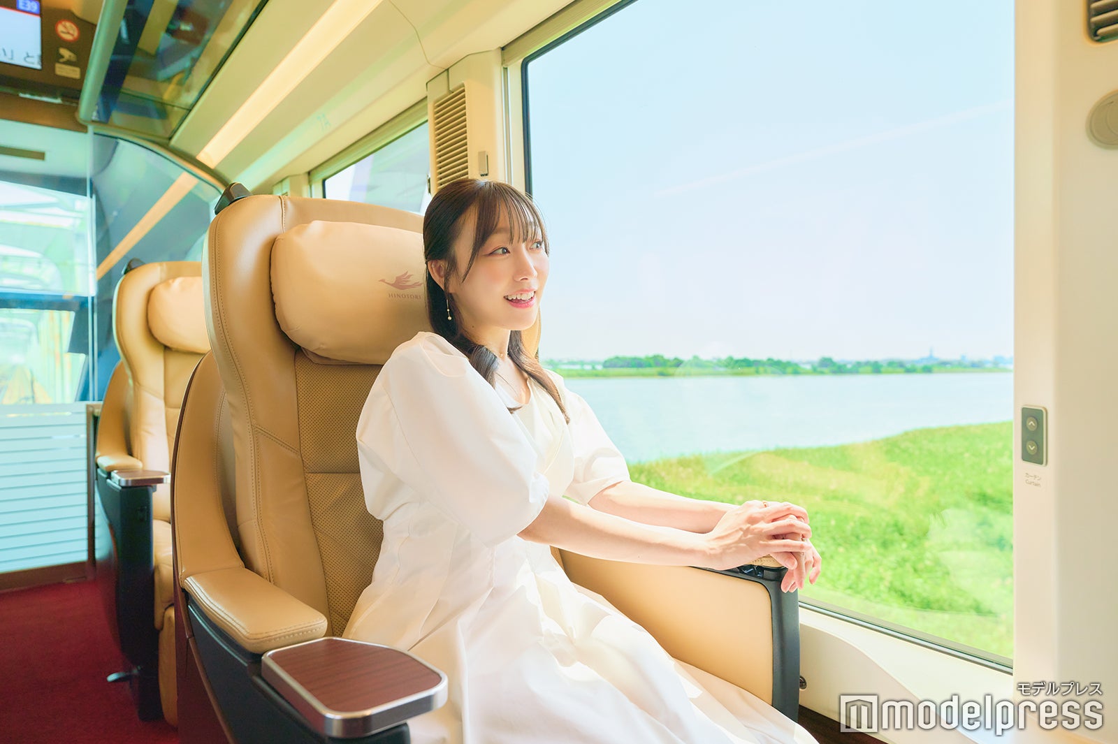 大きな窓で景色を堪能できる（C）モデルプレス