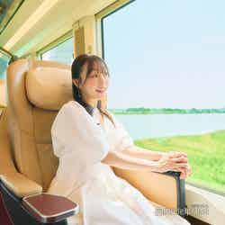 大きな窓で景色を堪能できる(C)モデルプレス