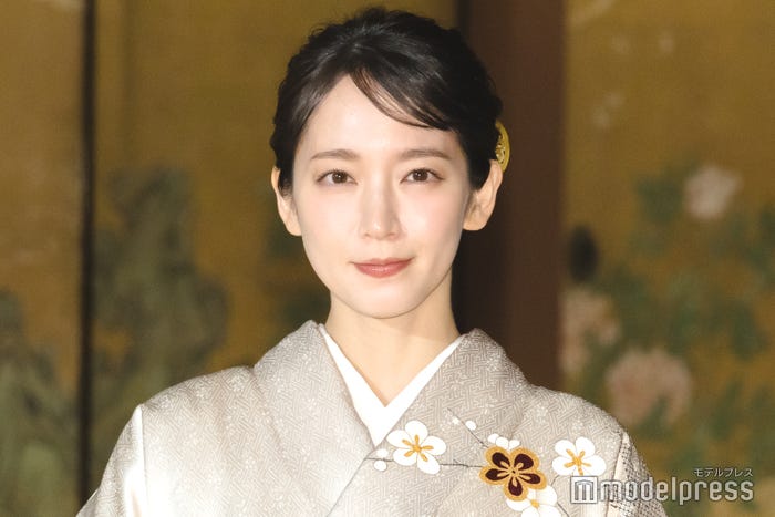 吉岡里帆(C)モデルプレス