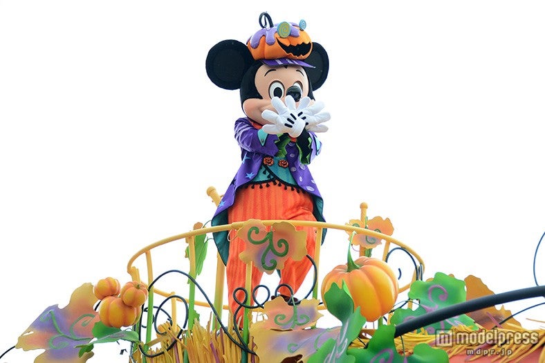 パレード「ハッピーハロウィーンハーベスト」／ミッキー