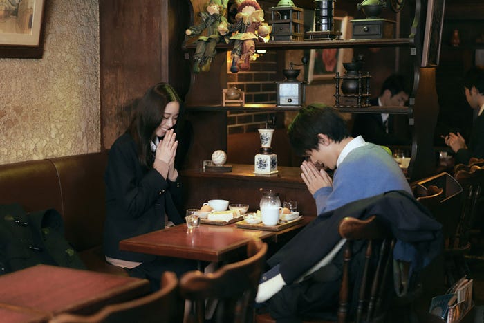 田鍋梨々花、矢花黎「マイストロベリーフィルム」最終話より(C)「マイストロベリーフィルム」製作委員会・MBS