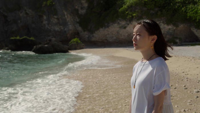 松本まりか(C)ドラマ「地球の歩き方」製作委員会