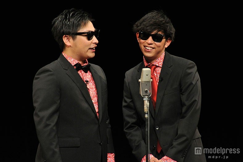 8.6秒バズーカー／ライブの様子