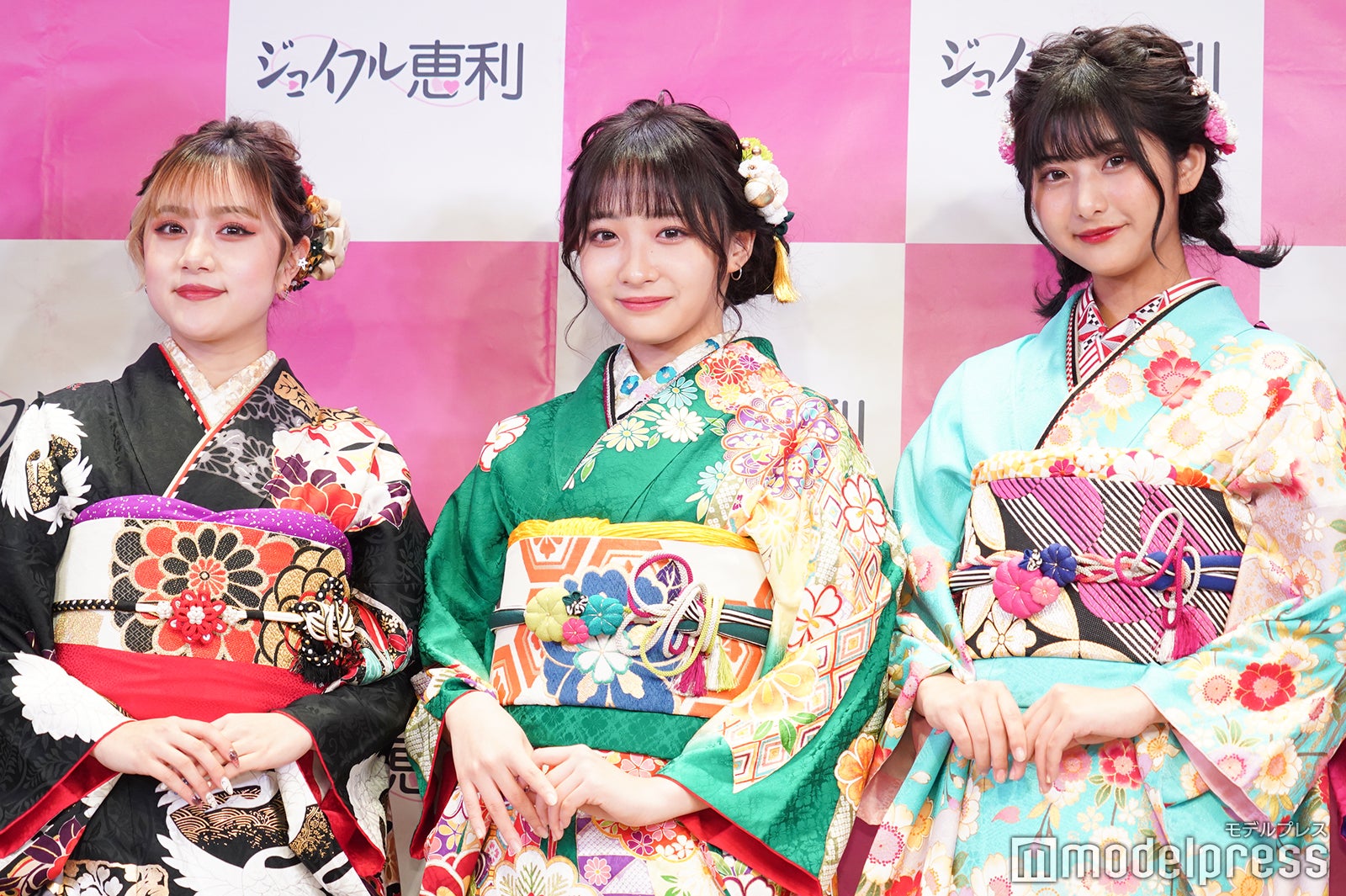 樽井みか、石川翔鈴、横田未来 （C）モデルプレス