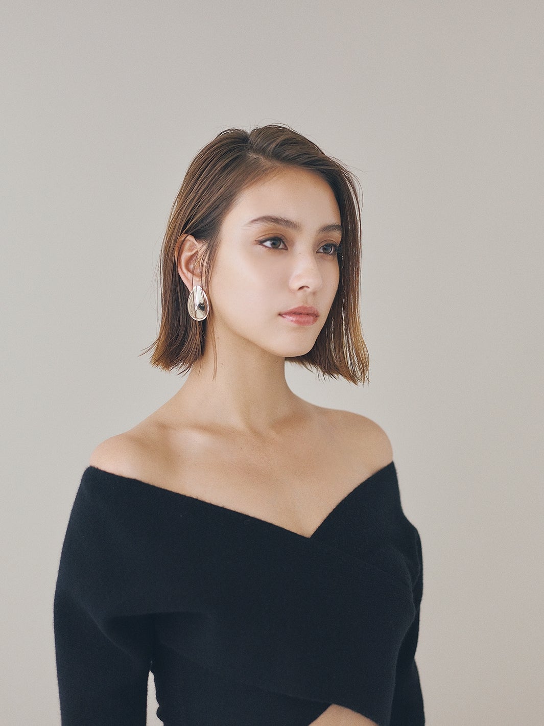 滝沢カレンファーストスタイルブック「地球はココです。私はコレです。」（光文社、2月2日発売）より（画像提供：光文社）