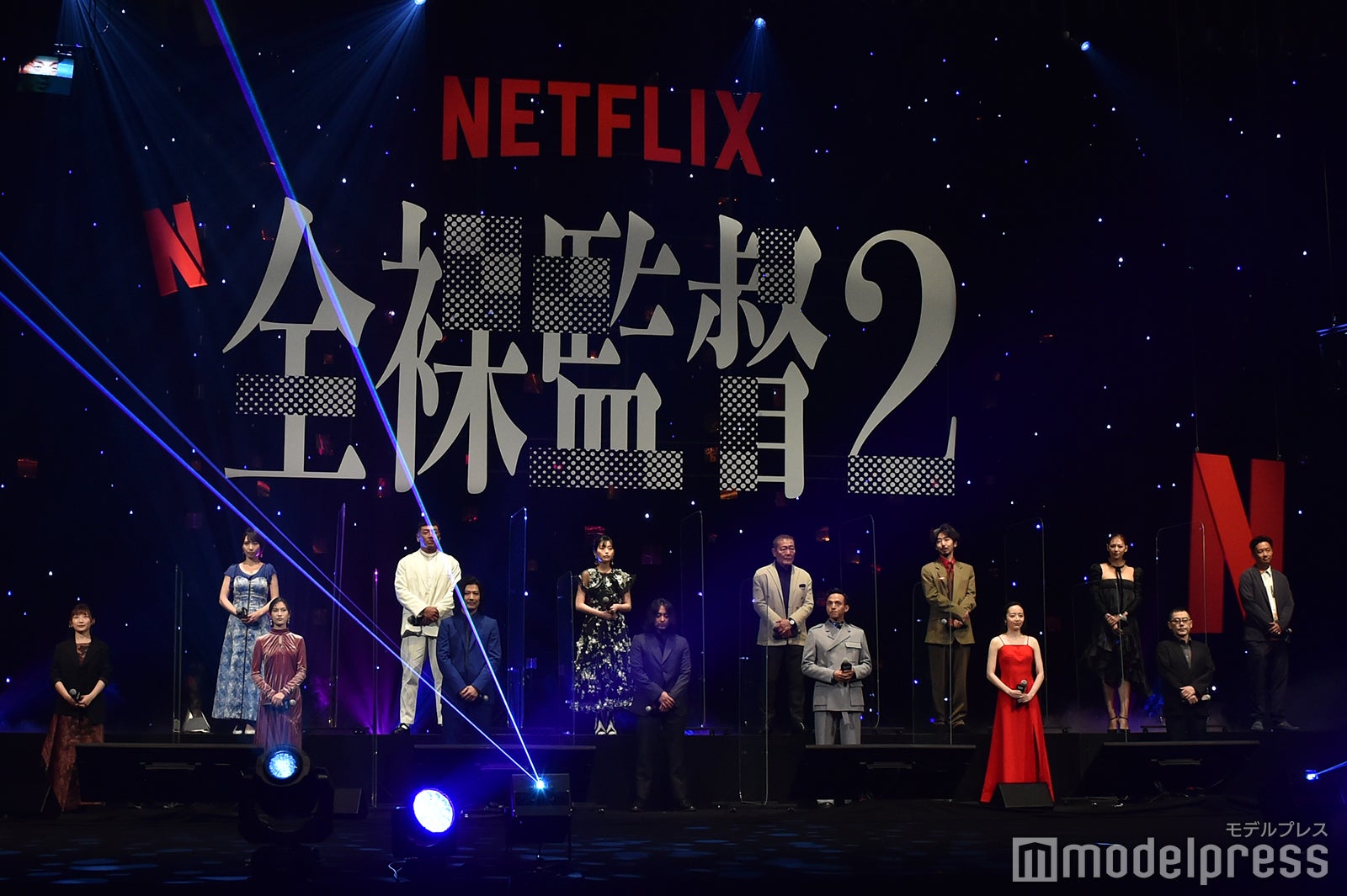 （後列）増田有華、後藤剛範、冨手麻妙、國村隼、柄本時生、西内まりや、後藤孝太郎監督（前列）伊藤沙莉、恒松祐里、玉山鉄二、山田孝之、満島真之介、森田望智、武正晴総監督 （C）モデルプレス