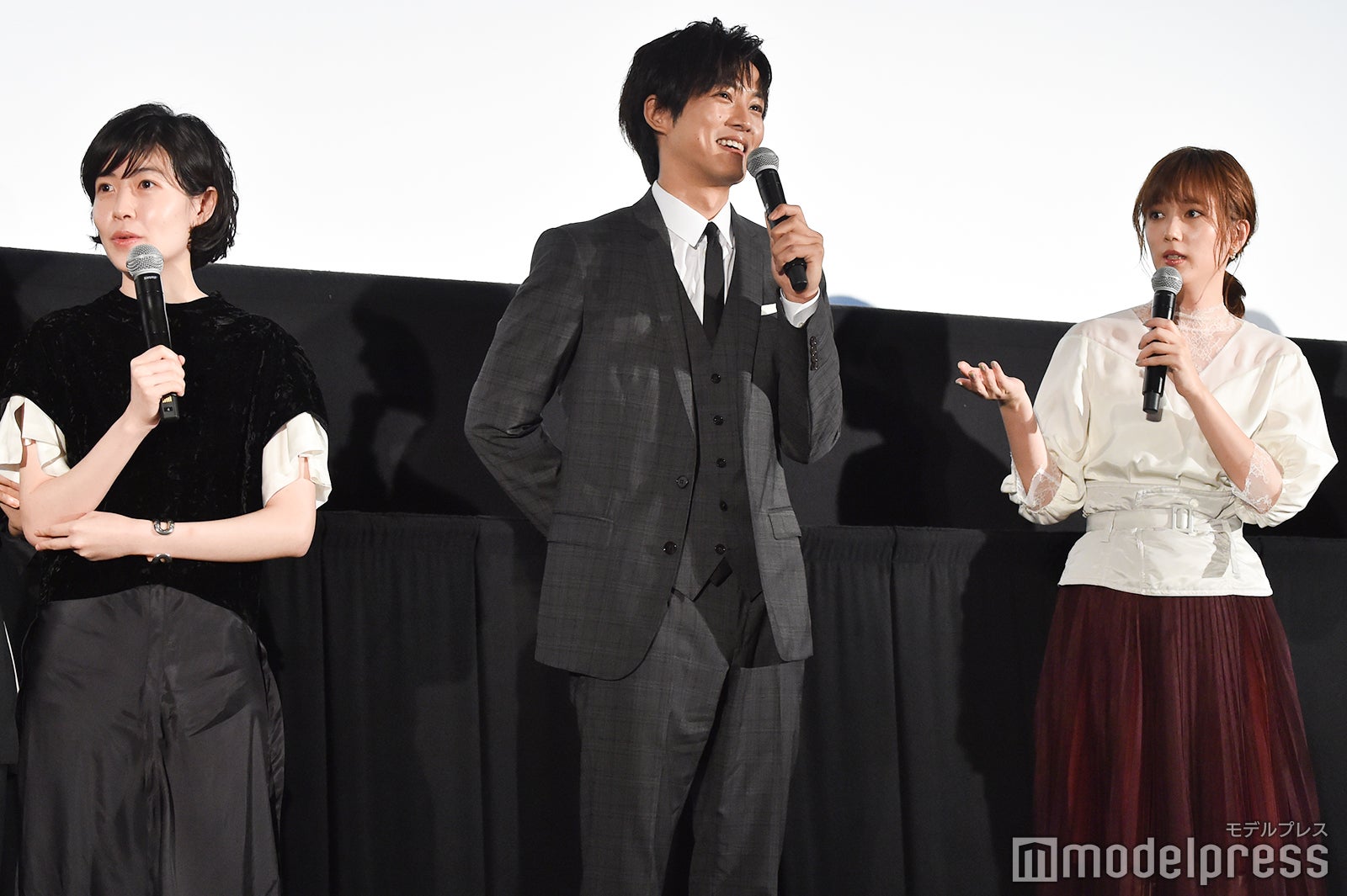 シム・ウンギョン、松坂桃李、本田翼 （C）モデルプレス