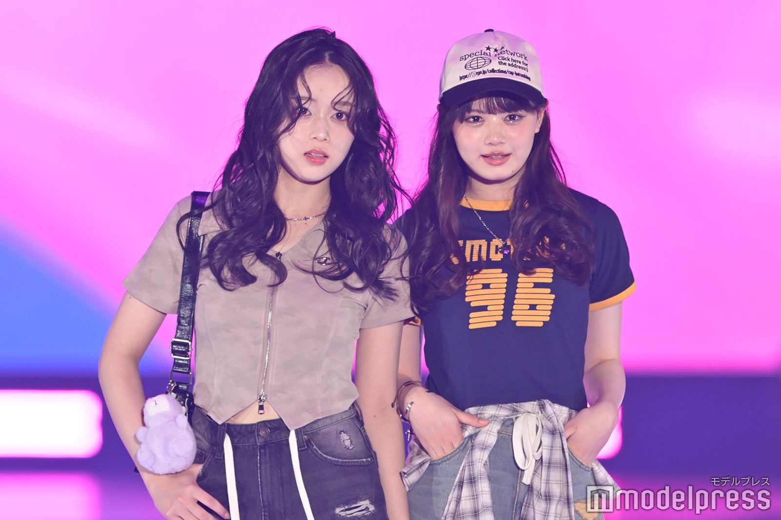 （C）モデルプレス