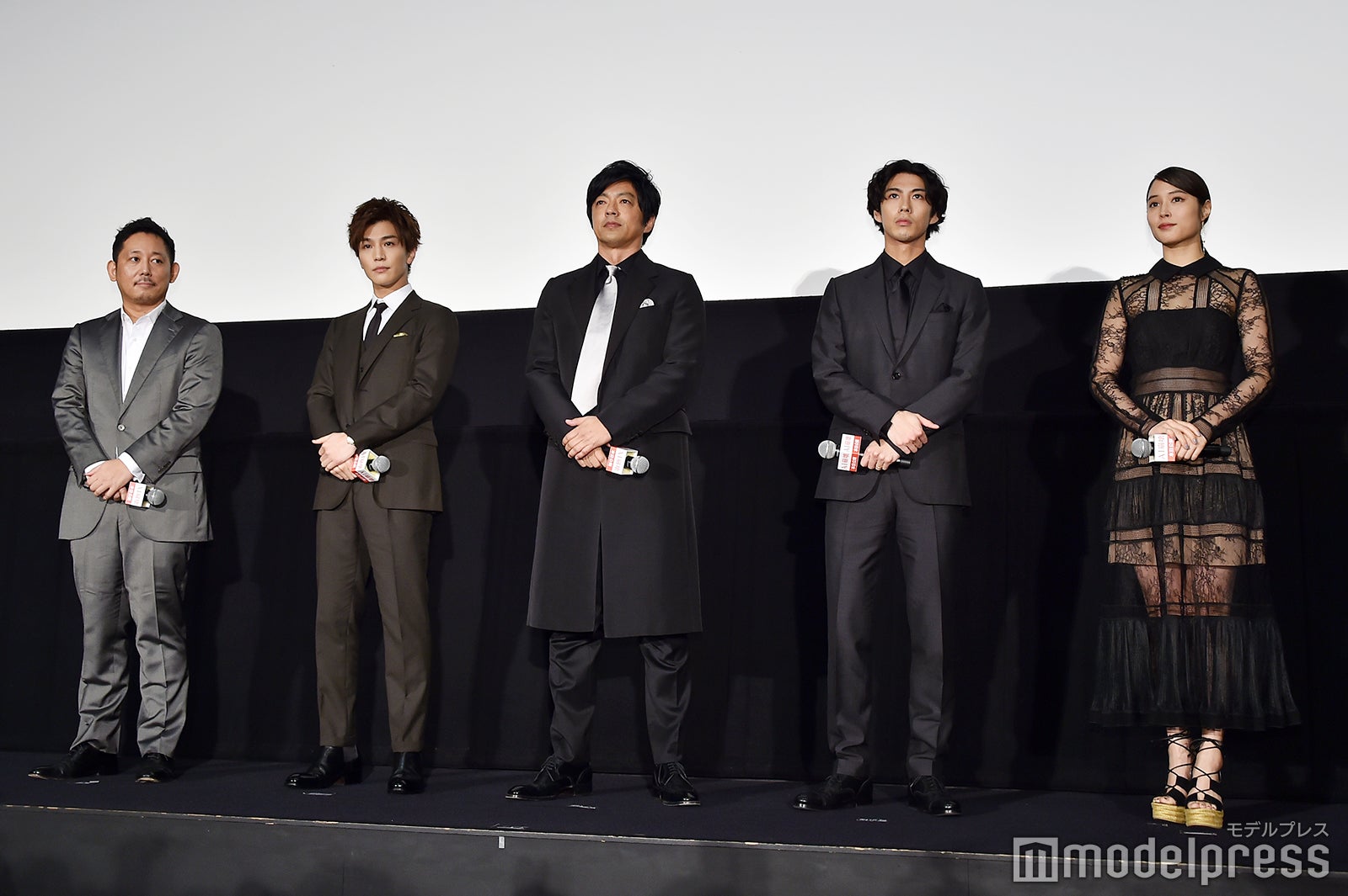（左から）入江悠監督、岩田剛典、大沢たかお、賀来賢人、広瀬アリス（C）モデルプレス