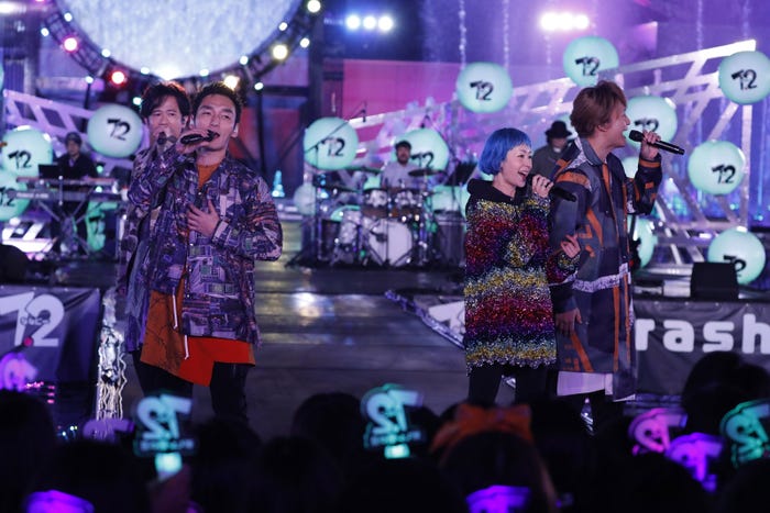 (左から)稲垣吾郎、草なぎ剛、木村カエラ、香取慎吾(C)AbemaTV