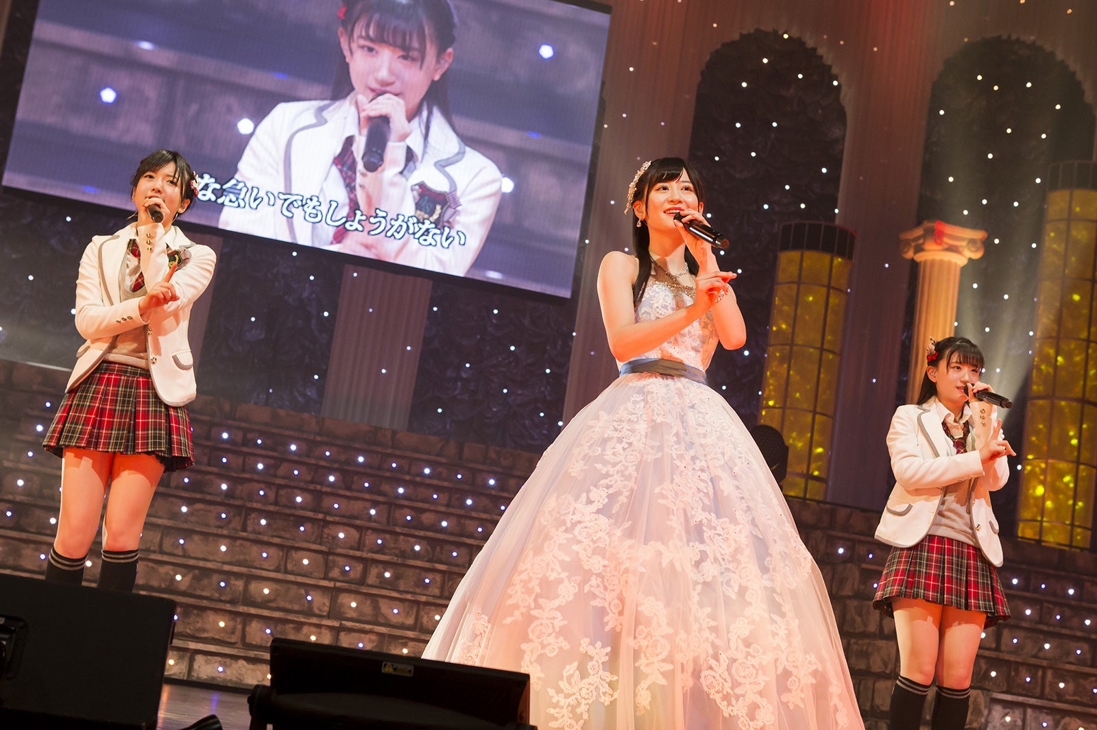 上西恵、NMB48卒業コンサートで涙「本当に幸せな時間でした」 妹・上西 